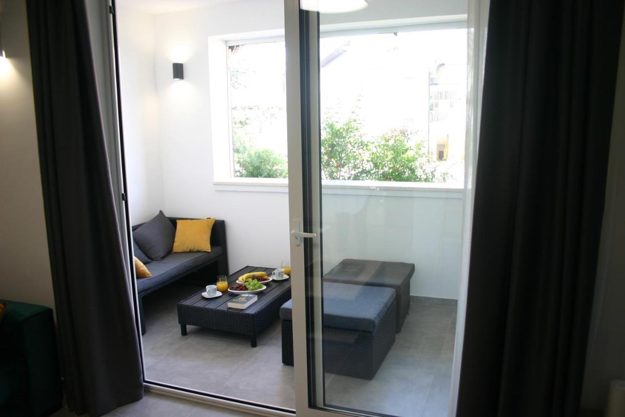 Next Door Apartment Maro & Ivan Njivice Dış mekan fotoğraf
